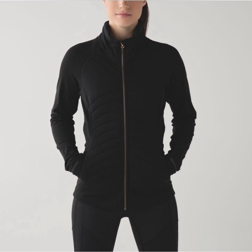 Lululemon Fleece Out Jacket Color - Picture 7 of 8
